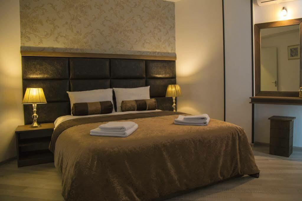 Green Queen Hotel Tbilissi Extérieur photo